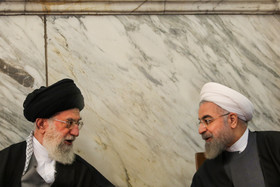 حضور مقام معظم رهبری در مراسم ترحیم والده رییس جمهور